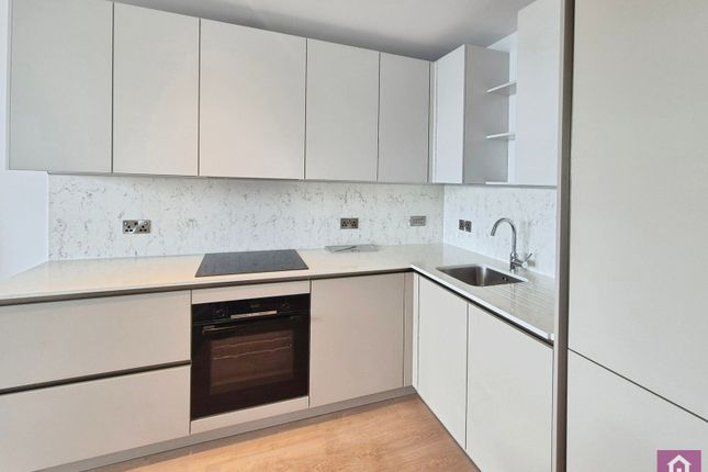 Crown View, Manchester photo 5