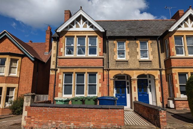 Thumbnail Flat to rent in Divinity Road, Oxford
