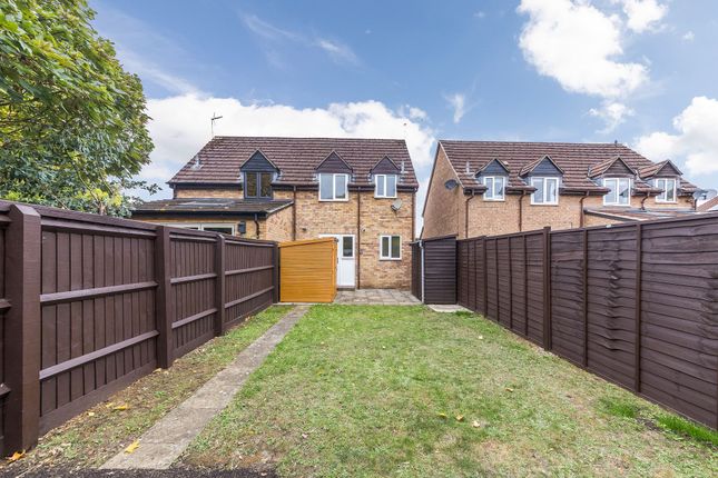 22 Woodley Close, Abingdon photo 2