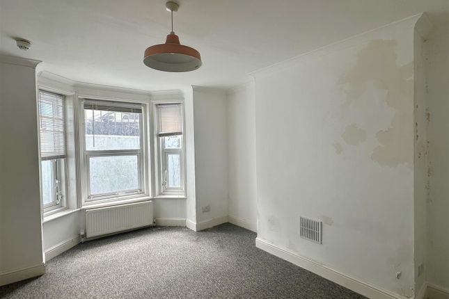 27, Devonshire Road, Hastings photo 4