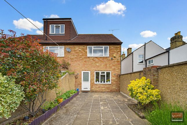 48, Wolsey Road, Ashford photo 3
