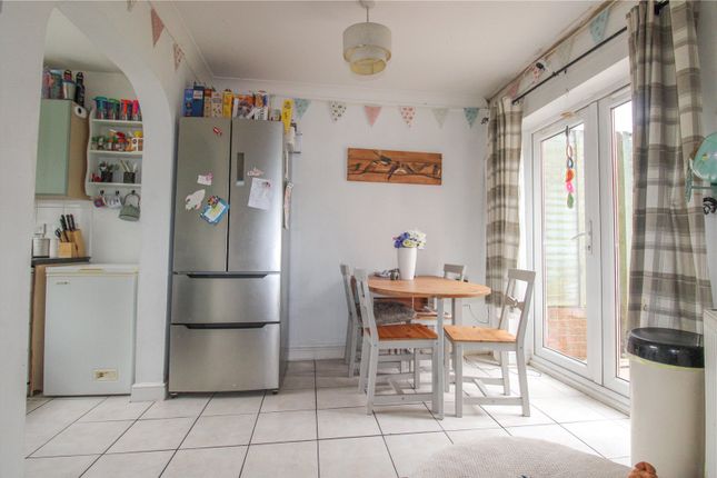 40, Blackthorn Way, Trowbridge photo 4