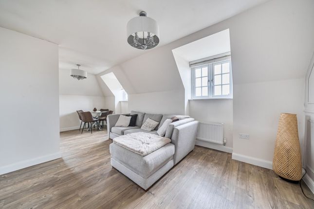 52 Danegeld Avenue, Great Denham photo 4
