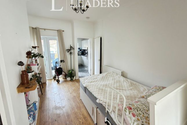 22, Minshull New Road, Cheshire photo 3