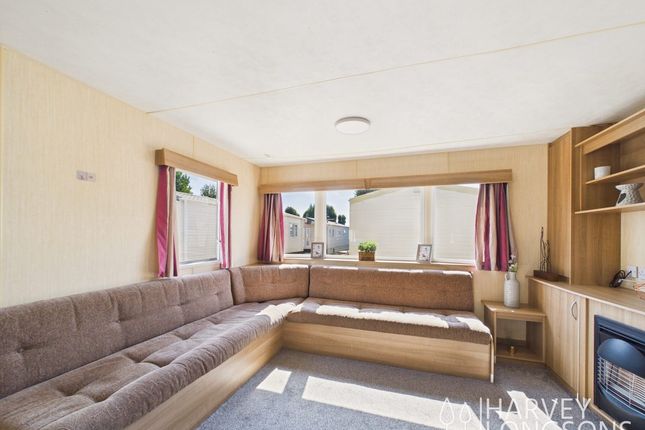 Felixstowe Beach Holiday Park, Walton Avenue, Felixstowe photo 3
