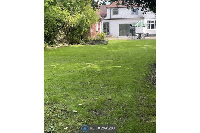 Deacons Hill Road, Elstree, Borehamwood photo 4