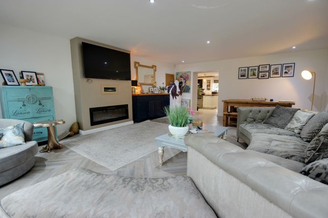 Cherry Tree Barn, 93A Main Street, Beverley photo 3