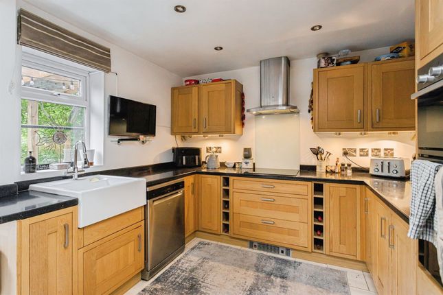 42, Crescent Road, Burgess Hill photo 4
