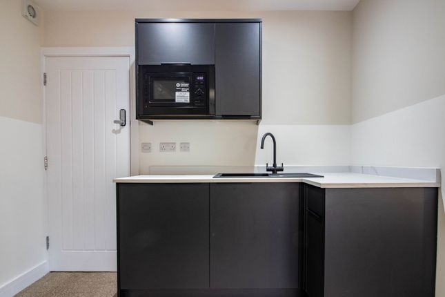 Room 3, 80 Brookhill Street, Stapleford photo 3