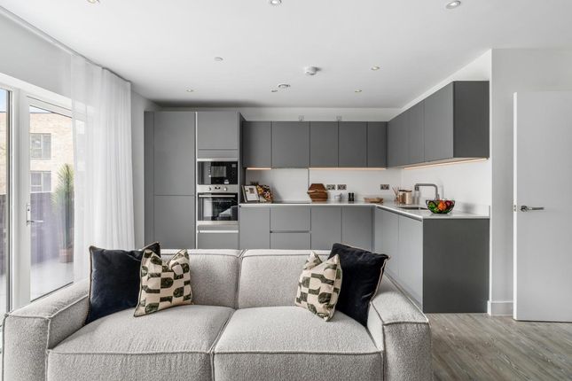 Apartment B08, The Franklin Building