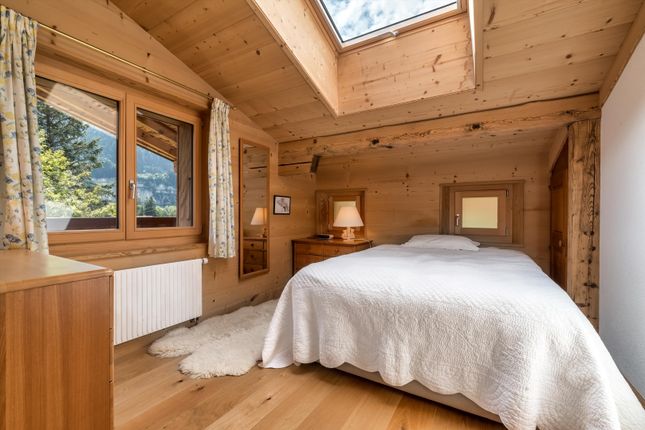 Chalet for sale in Champéry, Valais, Switzerland