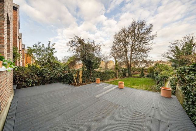 175A, Brondesbury Park, London photo 3