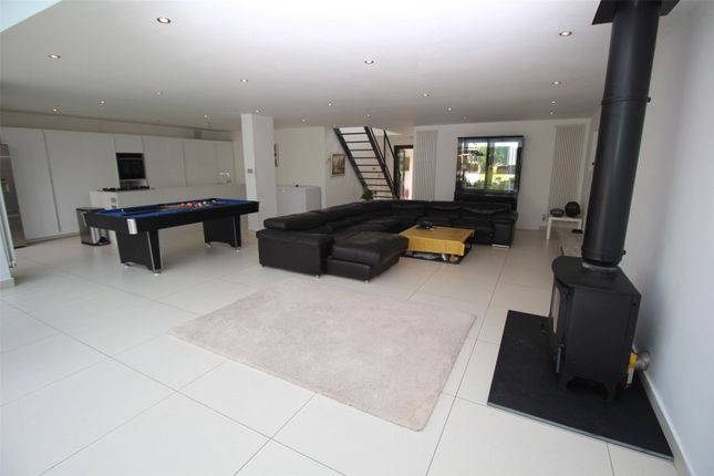 Bungalow for sale in Covert Way 0Lt, Barnet, Hertfordshire