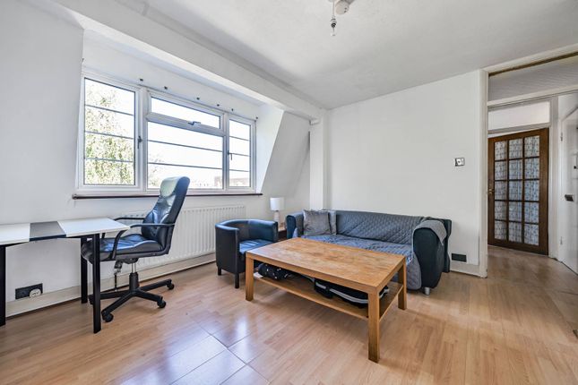 Thumbnail Flat to rent in Upper Tooting Road, Tooting, London