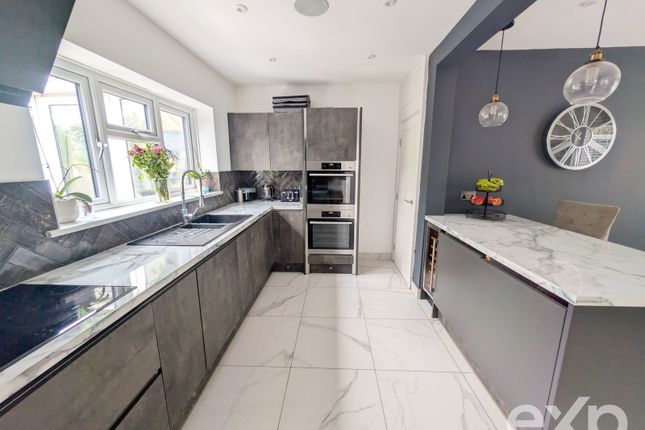 492, Loose Road, Maidstone photo 3