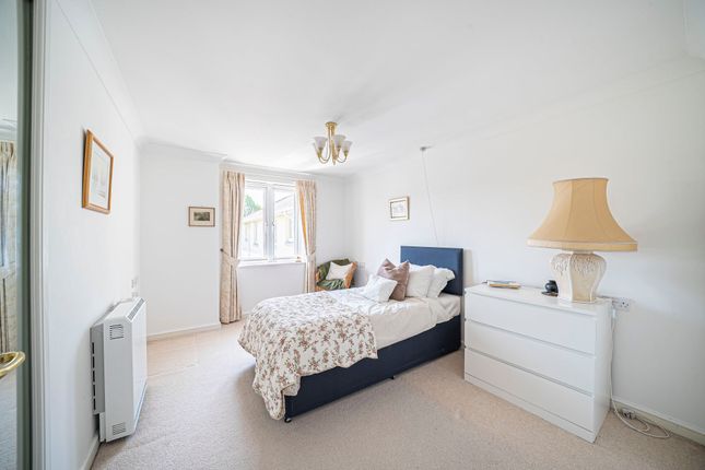 Flat 40, Westfield Court Old Winton Road, Andover photo 4