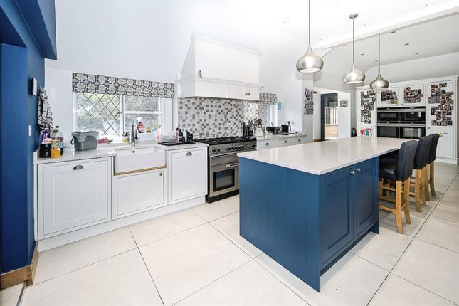Station Road, Balsall Common photo 2
