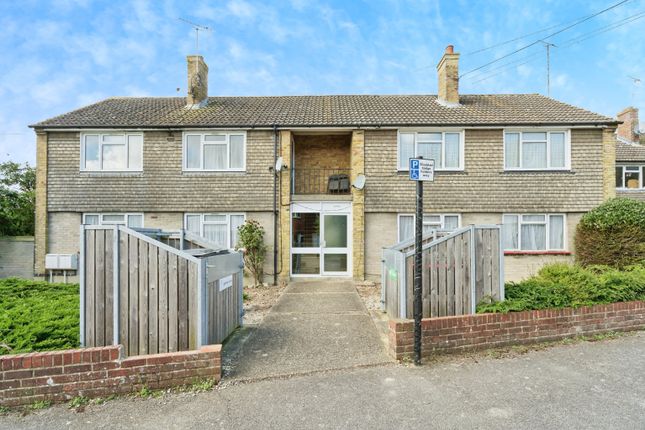Flat for sale in St. Johns Crescent, Tyler Hill, Canterbury, Kent