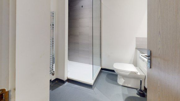 Flat-1-49-Lower-Brown-St-Base-Camp-Bathroom(1)