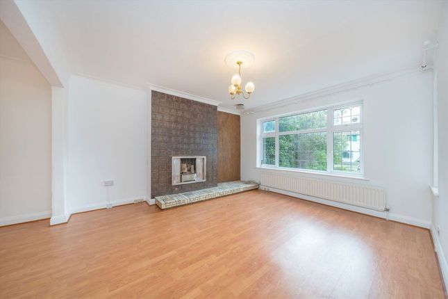 89, Ullswater Crescent, London photo 4