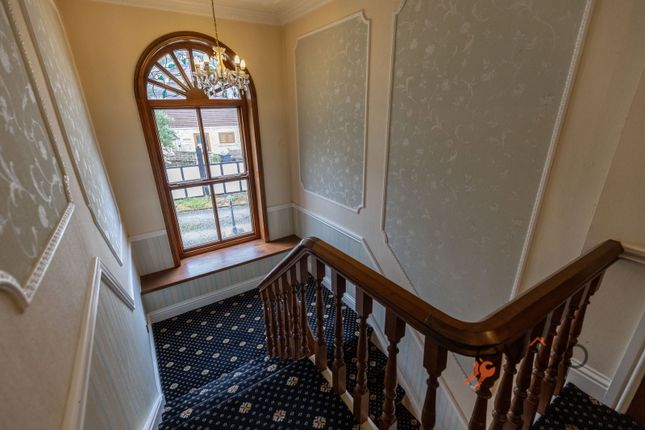 Mount Villa,1, Smithies Lane, Liversedge photo 4