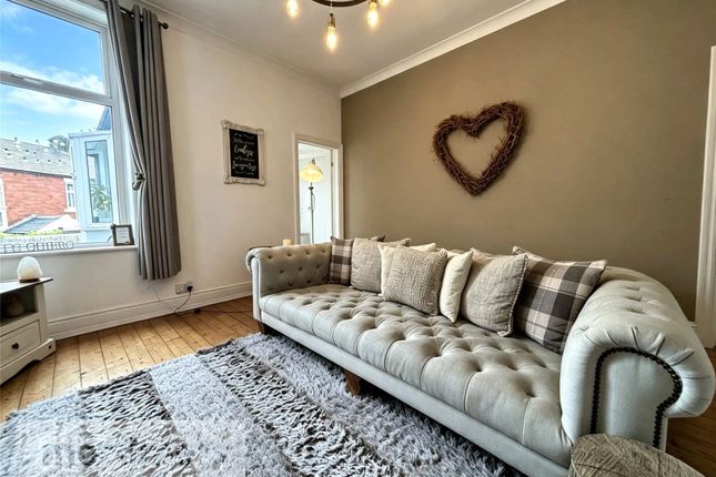 9, Maple Street, Blackburn photo 4