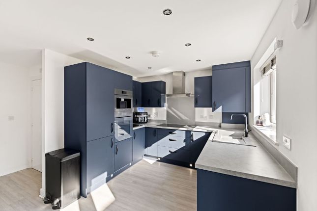 35, Kunwar Avenue, Folkestone photo 3