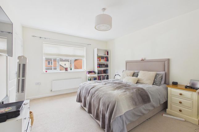 3, Challis Close, King's Lynn photo 3