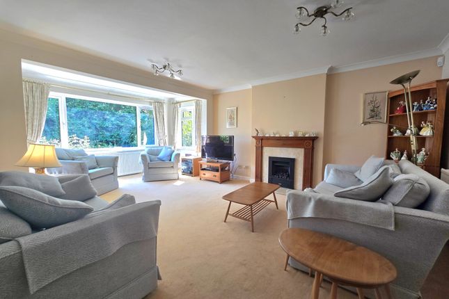 Badgers Keep, 8, Oberfield Road, Brockenhurst photo 3