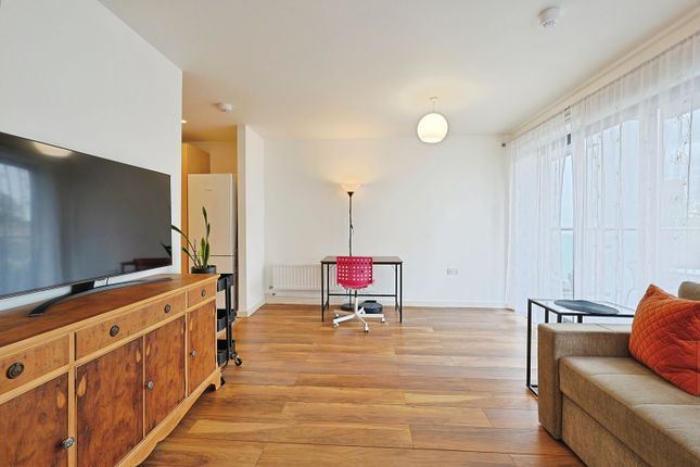 All Saints Road, London photo 3