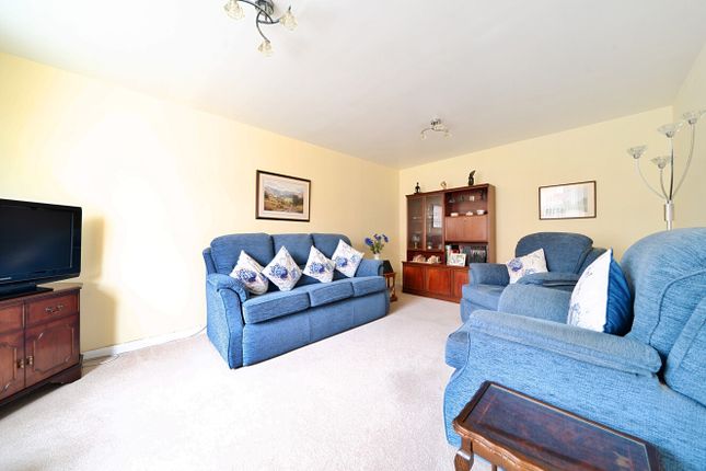 12, Poppy Way, Hampshire photo 2