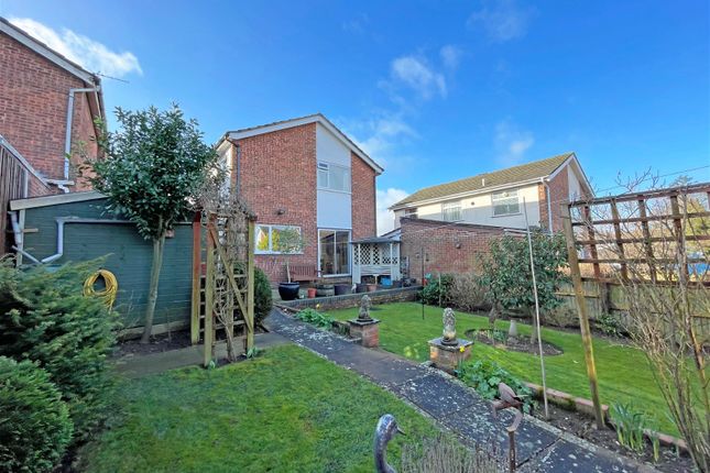 Detached house for sale in Meadowbrook Road, Kibworth Beauchamp, Leicester, Leicestershire