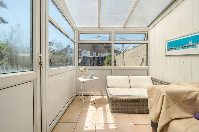 7, Burlington Road, Hampshire photo 4