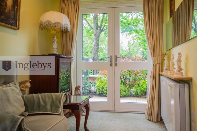 1 Huntcliff Court, Glenside, Saltburn-By-The-Sea photo 4