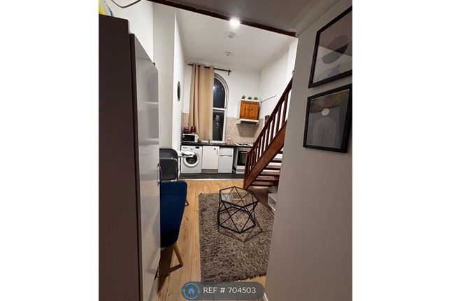 Malvern Road, London photo 2