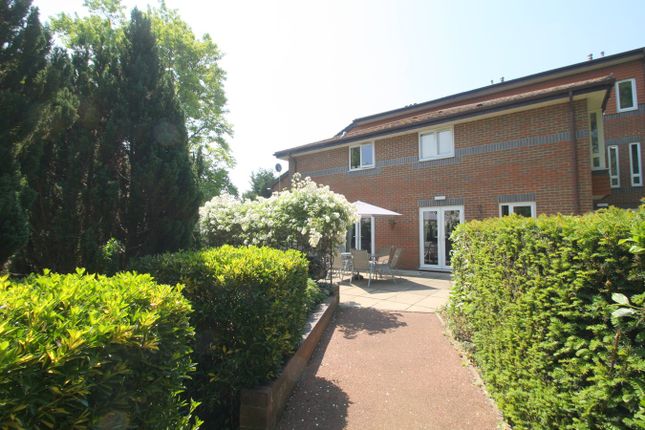 Property for sale in Farm Close, Staines-Upon-Thames