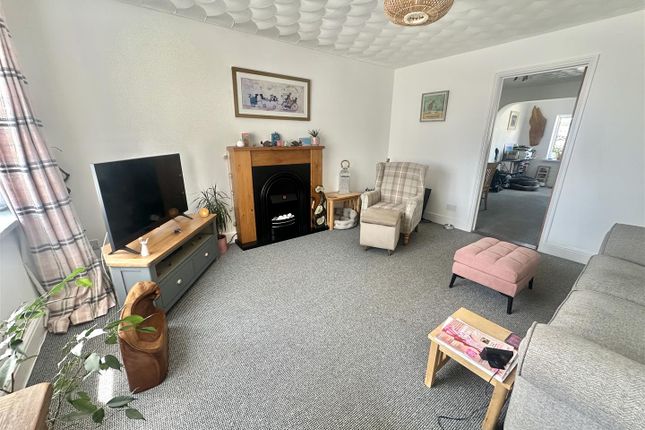 2, Old Roselyon Road, Par photo 3
