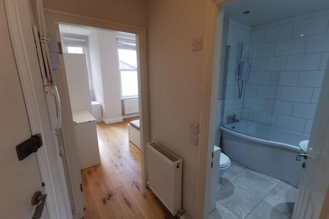 Ogilvie Street, Stobswell, Dundee, DD4 6SB, Dundee photo 2
