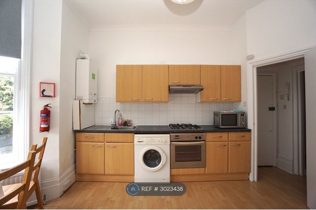 Wray Crescent, London photo 2