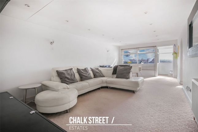 Blenheim Court,Flat 7c, Northolt Way, Hornchurch photo 3