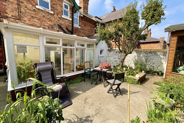 25 Royal Avenue, Scarborough photo 4
