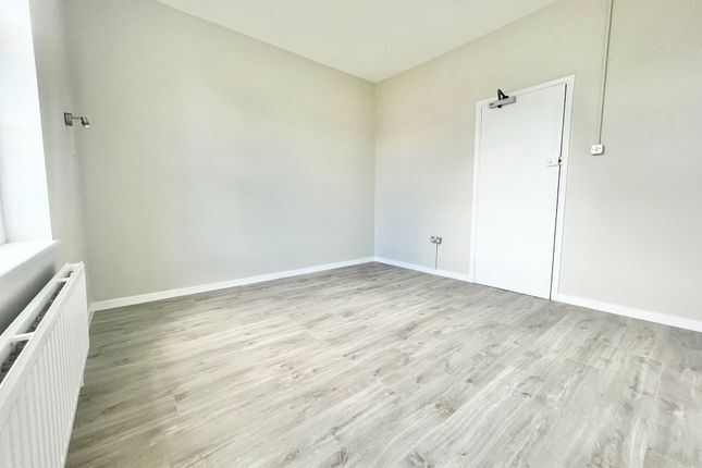 Studio 203, 72, St. Stephens Road, Norwich photo 4