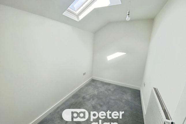 18, Aberdare photo 5