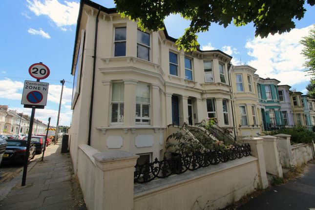 Thumbnail Flat to rent in Sackville Road, Hove