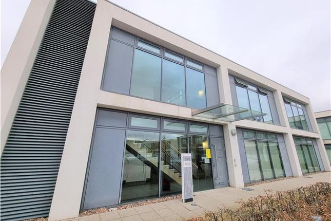 Thumbnail Office to let in Ground Floor, 240, Butterfield Business Park, Luton