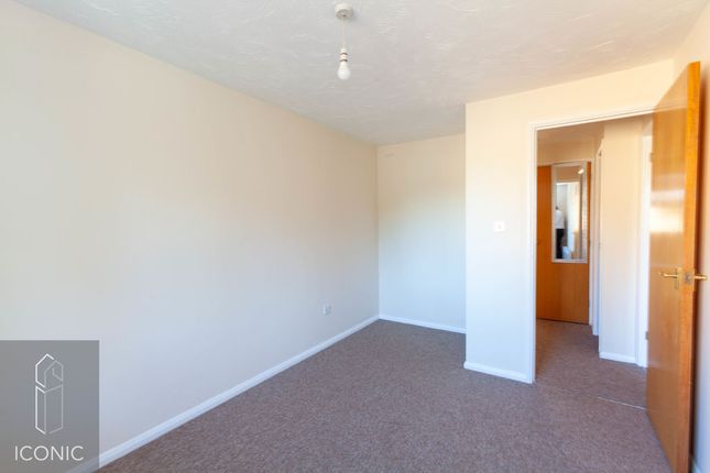 65, Freeland Close, Norwich photo 4
