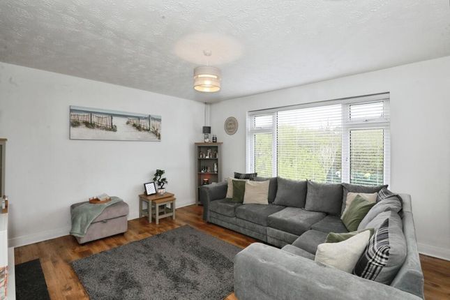 9, Trentside Road, Stoke-on-Trent photo 3