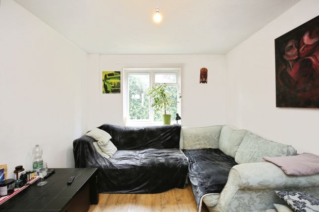 6, Saxifrage Square, Oxford photo 4