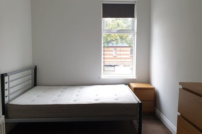 End terrace house to rent in Kirkby Street, Lincoln