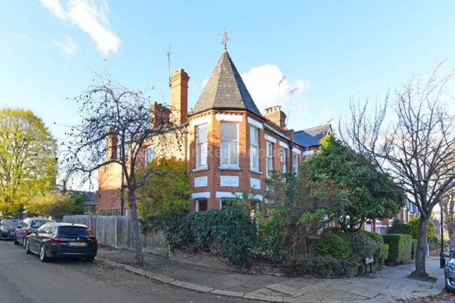 Thumbnail Property for sale in Woodfield Avenue, London